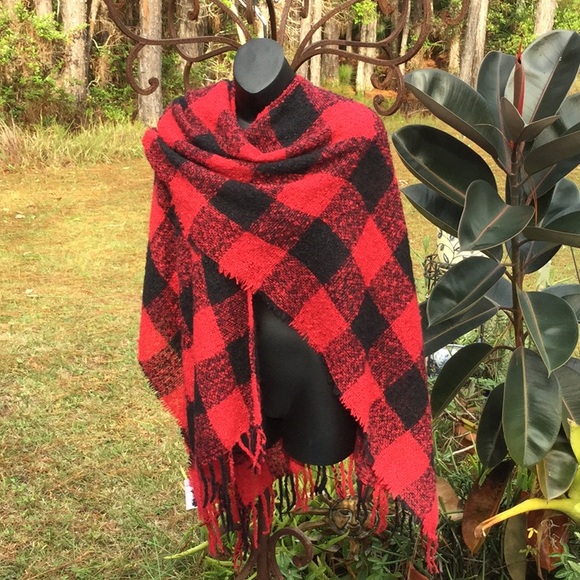 🌹NWT So Awesome Poncho / Wrap One Size Fits All Wardrobe Closet Must Have 🌹 - Picture 3 of 7